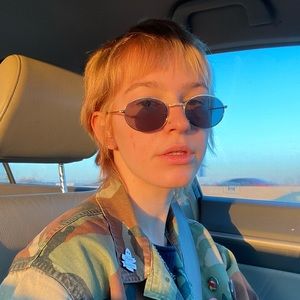 Meet your Posher, Annekin